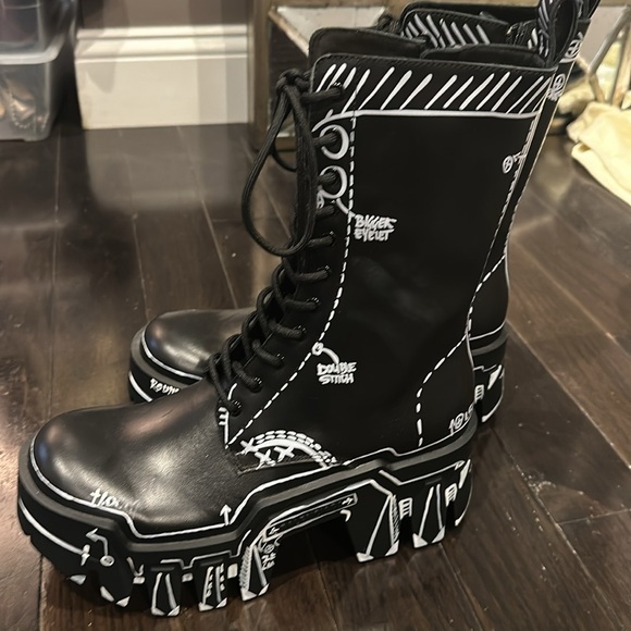 Balenciaga bulldozer lace up boot boot size 10 women’s - Picture 5 of 8